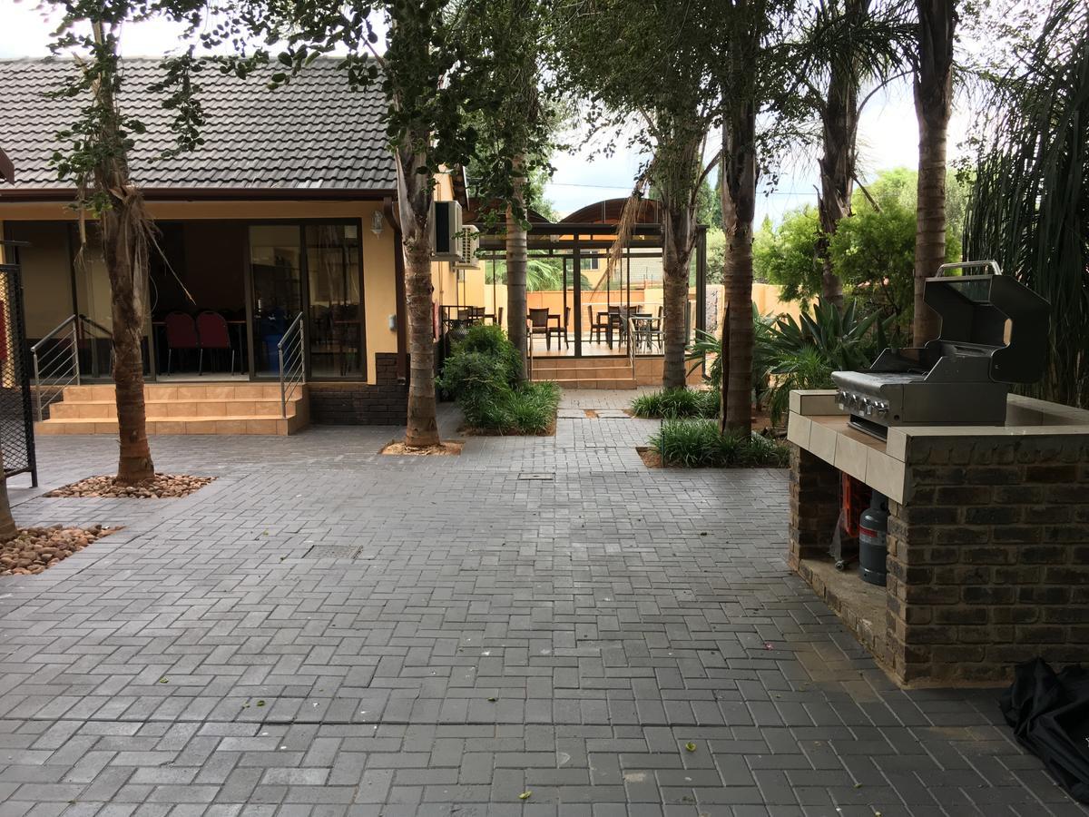 Riverton Manor Centurion Exteriér fotografie